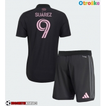 Otroške Nogometnih dresov Inter Miami Luis Suarez #9 Gostujoči 2026-27 Kratki rokavi (+ hlače)